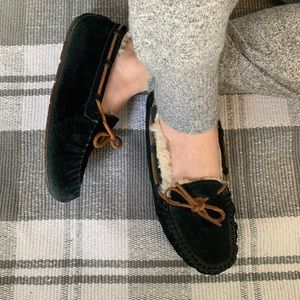 🛍PRICE DROP🛍UGG fur lined Moccasins